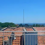 Aparthotel Stela 4*