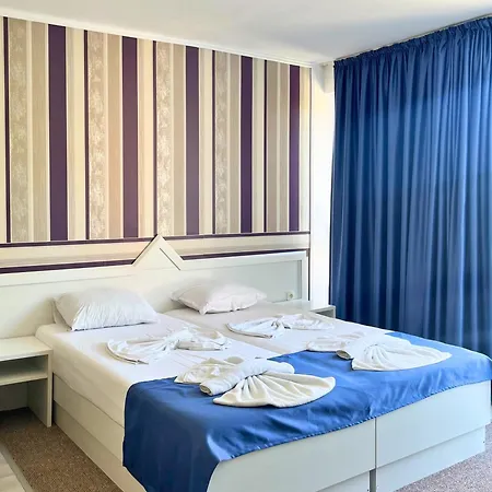 Stela Lägenhetshotell